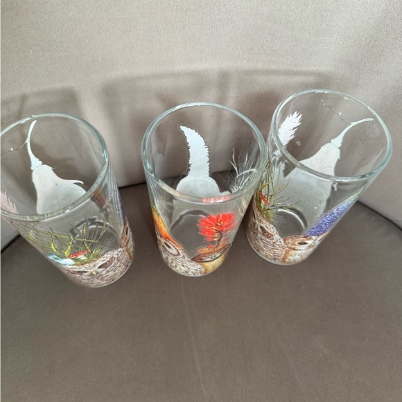 Vicki Sawyer adorable and rare set of 3 drinking glasses - Picture 2 of 6
